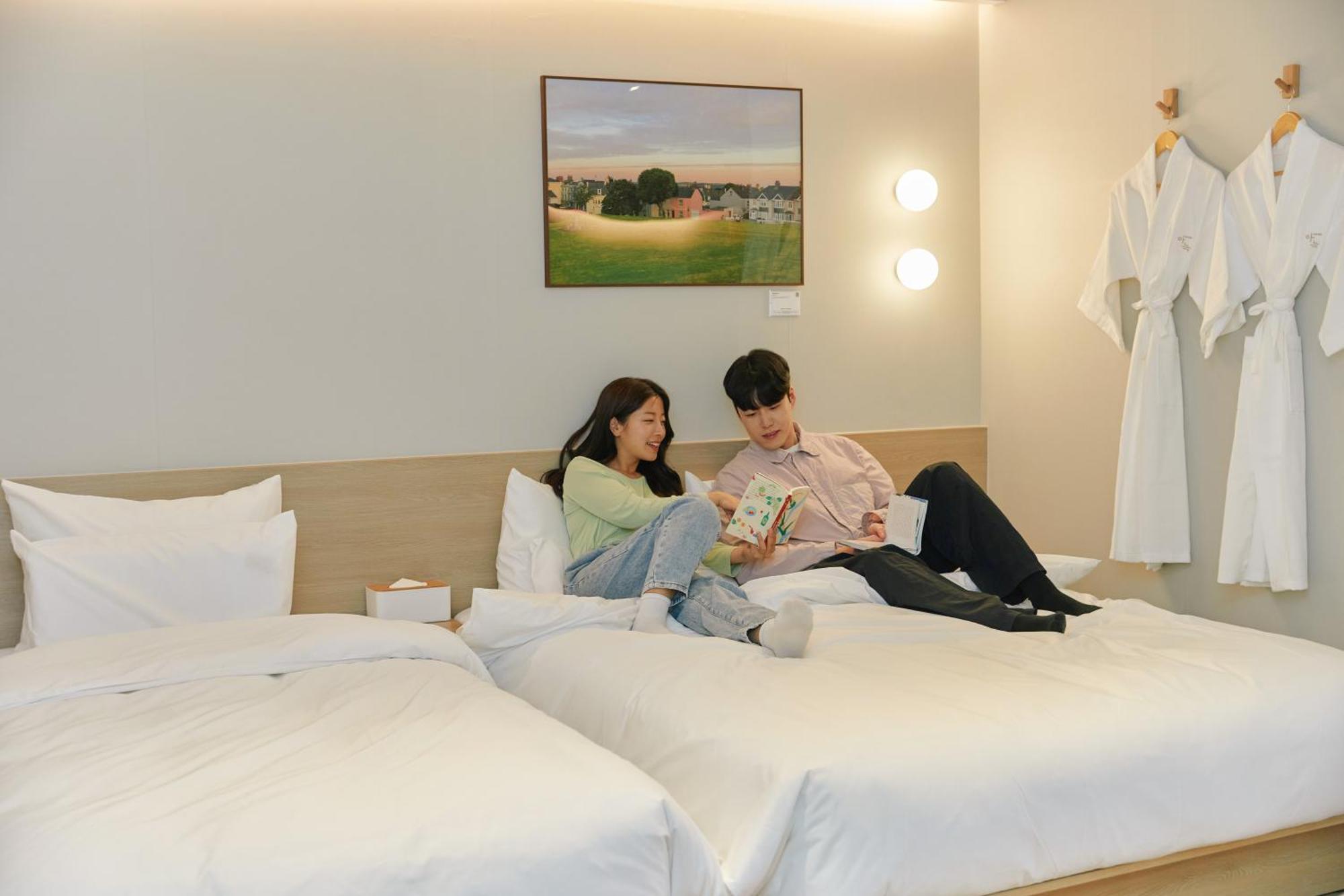 Aank Hotel Incheon Songdo Екстер'єр фото